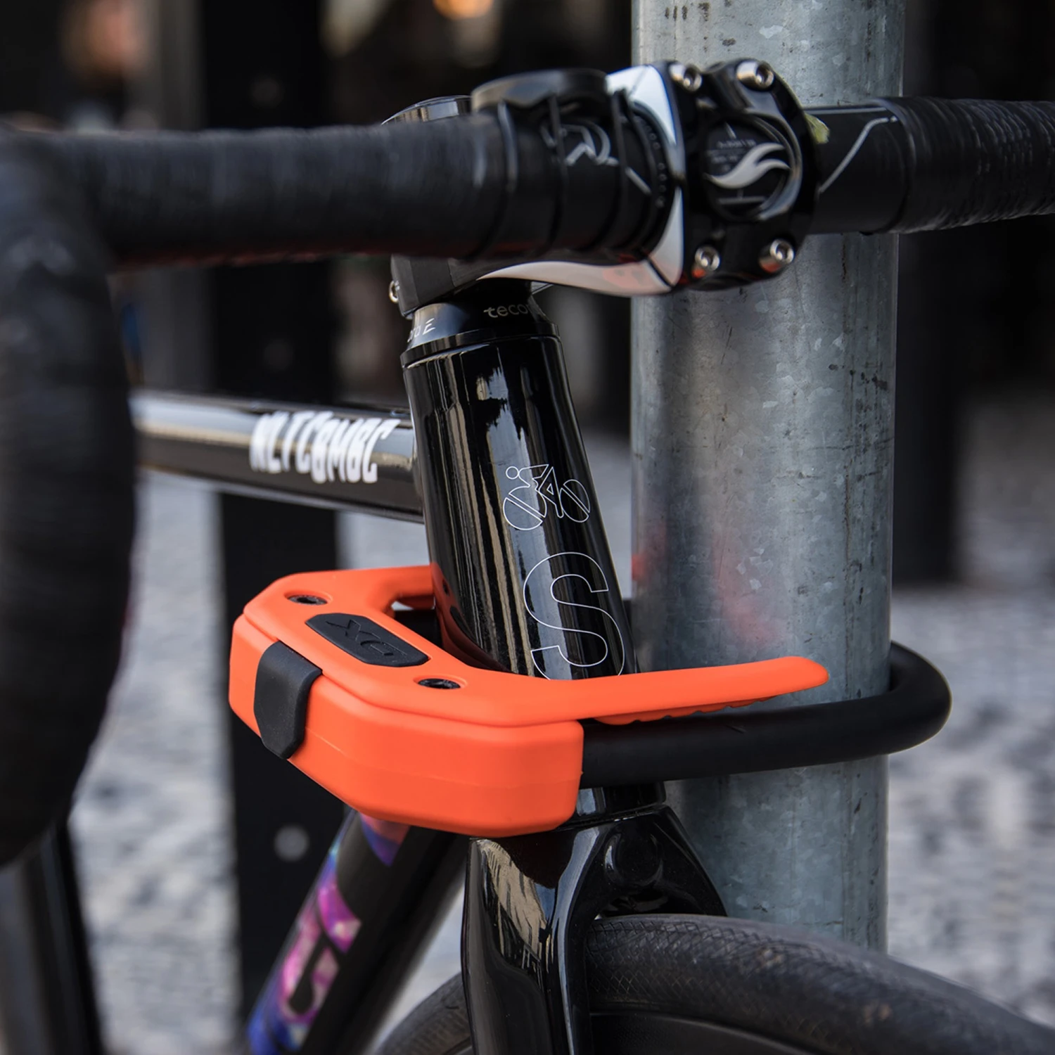 Hiplok DX D-Lock Sold Secure Gold 10 Hiplok DX D-Lock Sold Secure Gold - Image 8