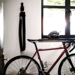 Hiplok Homie Chain Lock Sold Secure Gold -Bicycle Components Shop Hiplok Homie Chain Lock Sold Secure Gold Black 2