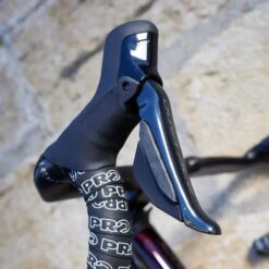 Shimano Dura-Ace R9270 Hydraulic Disc Di2 Right Front Lever & Caliper -Bicycle Components Shop Shimano Dura Ace ST R9270 Hydraulic Disc Di2 Right Front Lever and Caliper Black 1