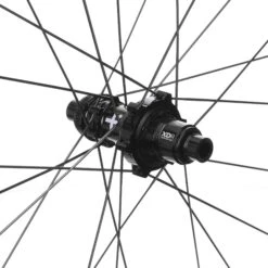 60 RL Carbon Tubeless Disc Wheelset -Bicycle Components Shop Vel 60 RL Carbon Tubeless Disc Wheelset Black 12